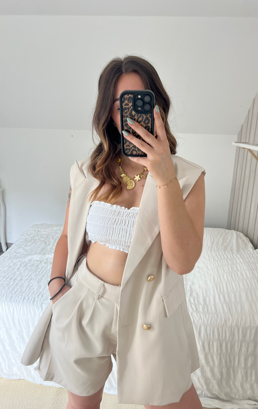 Short beige Lucy